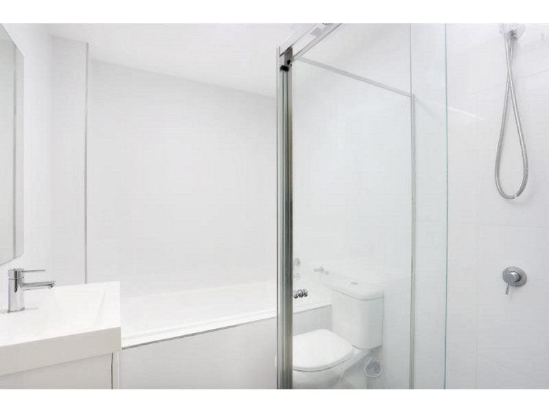 16/232 Targo Road, Toongabbie NSW 2146